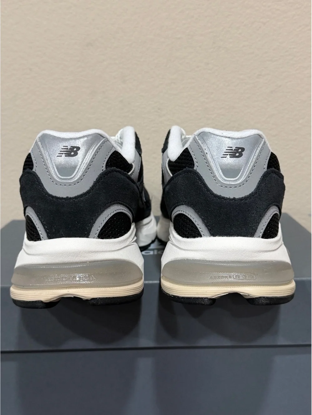 Size 9.5 - New Balance ABZORB 2010 “Black Shadow Grey Sea Salt”